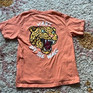 Vans little boys size 6 T-shirt coral leopard tiger